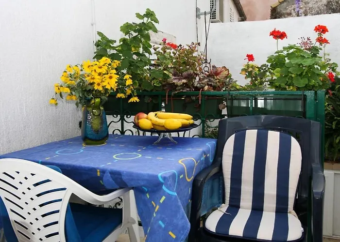 Tomic * דוברובניק